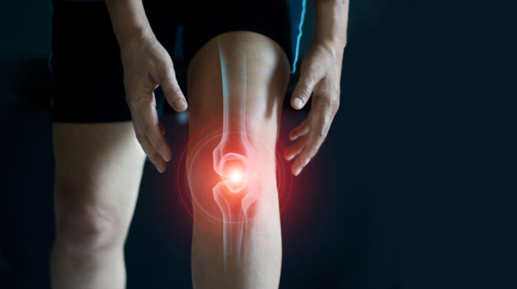 6 Exercises for Knee Pain You Can Do Anywhere